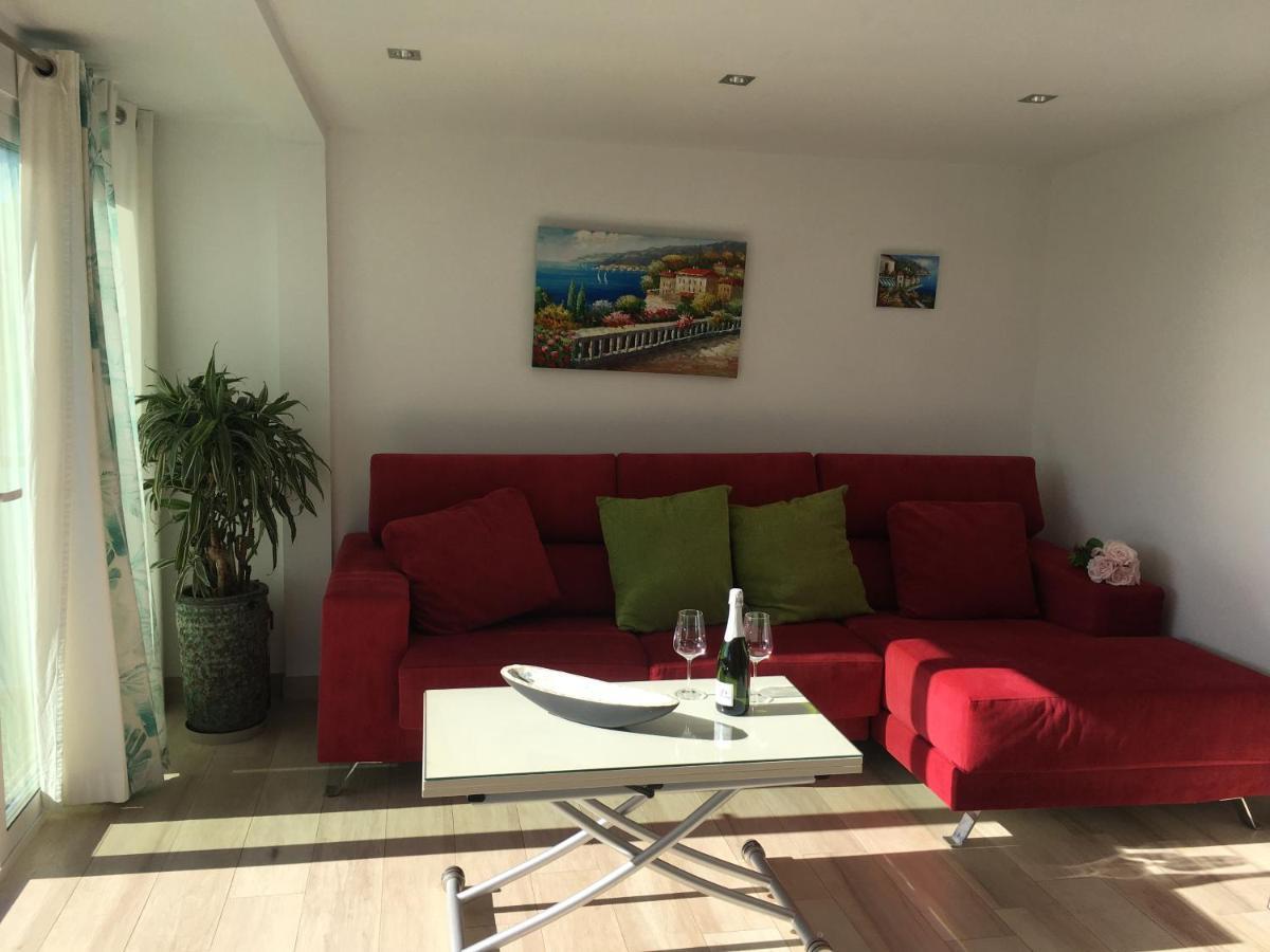 Apartment With Private Patio Fuengirola Exterior photo