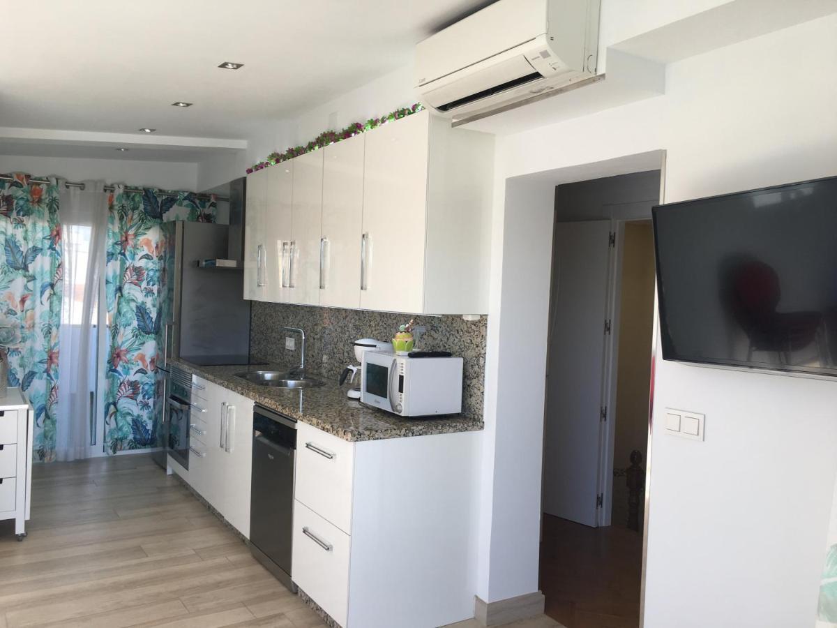 Apartment With Private Patio Fuengirola Exterior photo