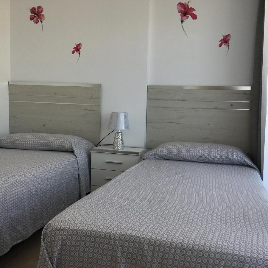 Apartment With Private Patio Fuengirola Exterior photo